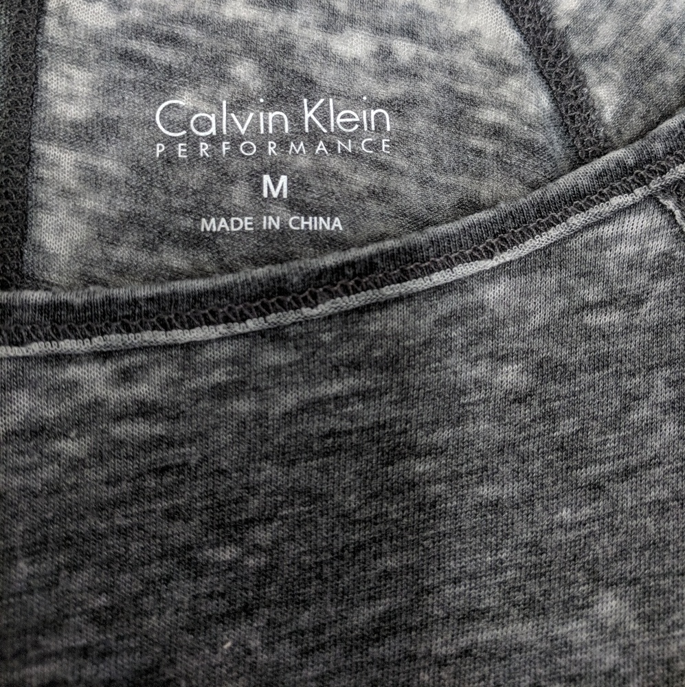 Calvin Klein performance top - Picture 2 of 5